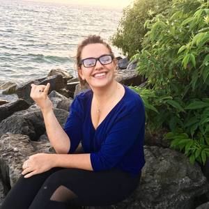 Meet your Posher, Anna